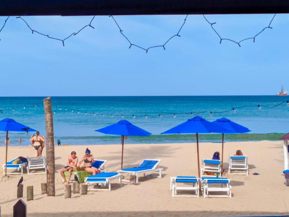 Blue Sand Beach Resort Trikunamalaja Zewnętrze zdjęcie