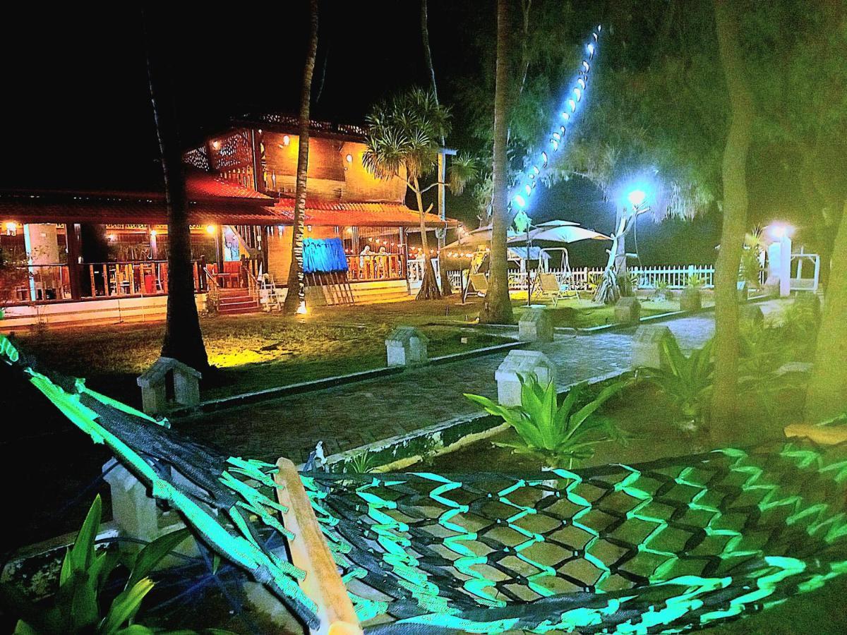 Blue Sand Beach Resort Trikunamalaja Zewnętrze zdjęcie