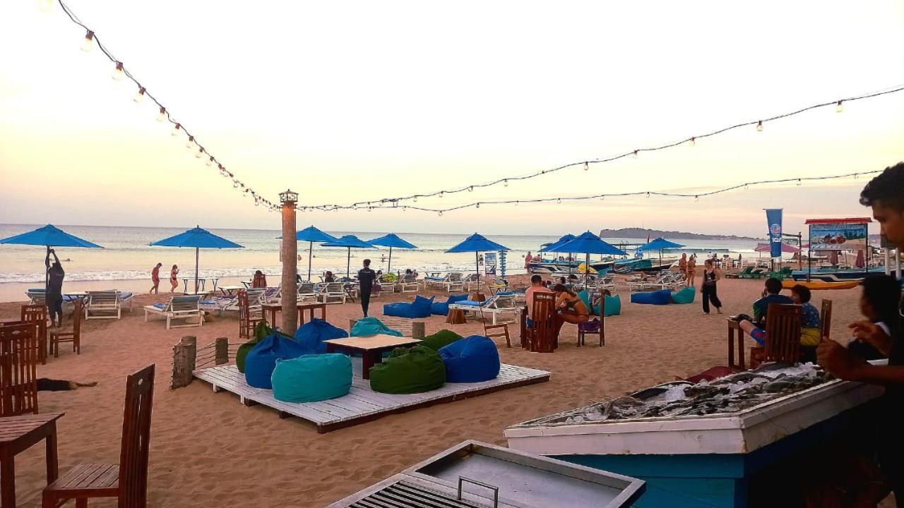 Blue Sand Beach Resort Trikunamalaja Zewnętrze zdjęcie
