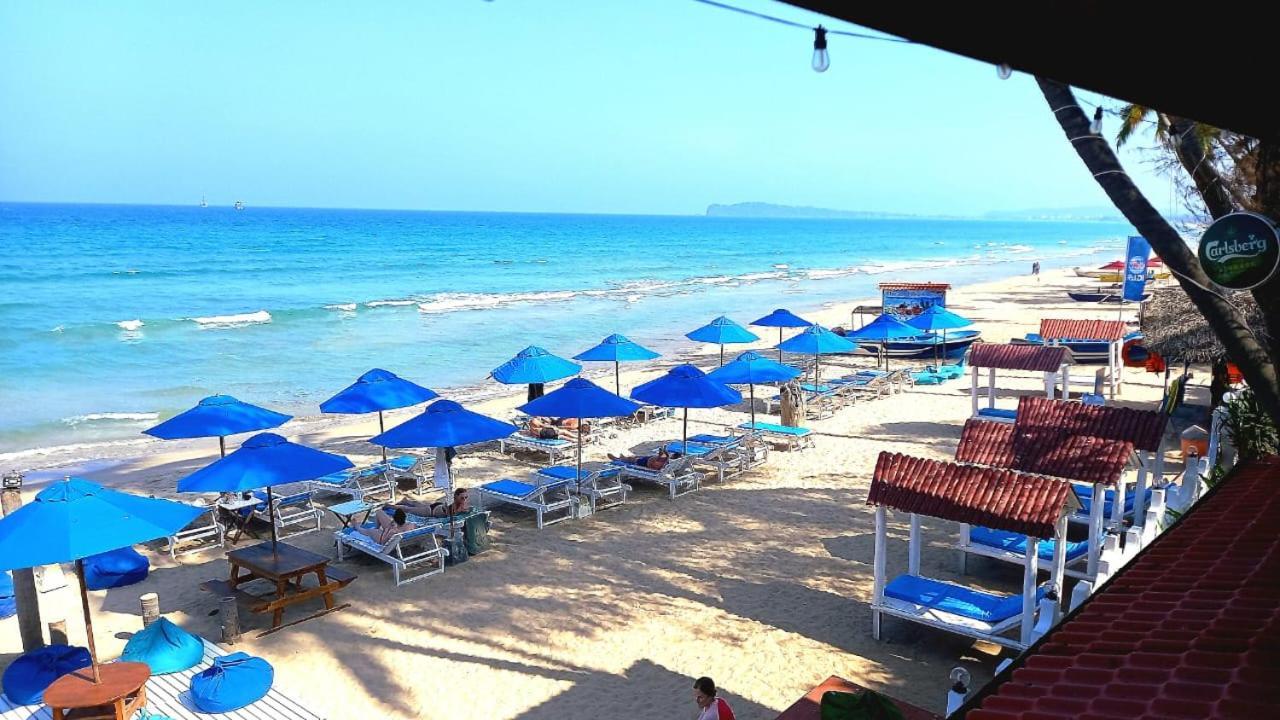 Blue Sand Beach Resort Trikunamalaja Zewnętrze zdjęcie